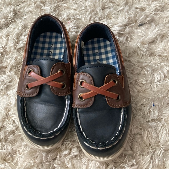 Carters Loafers - Picture 1 of 8